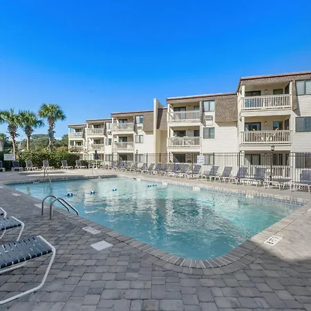 Stunning Oceanfront Condo - The Crows Nest-2