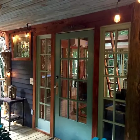 Cozy Alpaca Tree House Rental In The Bamboo Forest In Atlanta, Georgia-3