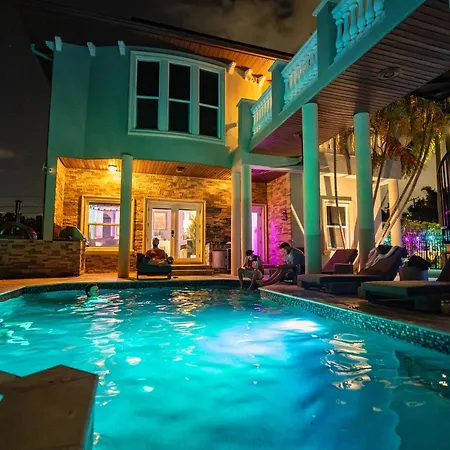 Gaspar'S Luxury Estate-3