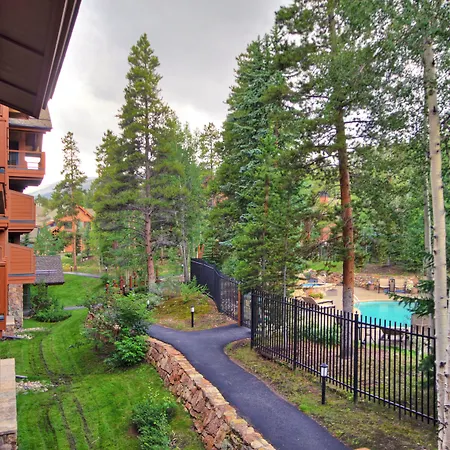 Mountain Thunder Lodge, A Vail Resorts Property-3