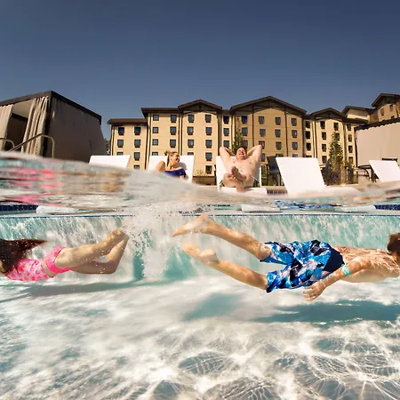 Great Wolf Lodge Traverse City-3