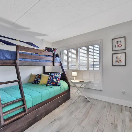 Pier Point South Ocean View Condo D-44-3
