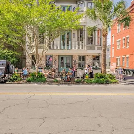 Mirabelle Suite 2 In The Heart Of Savannah'S National Historic Landmark District-3