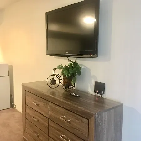 Siegel Slots And Suites-2
