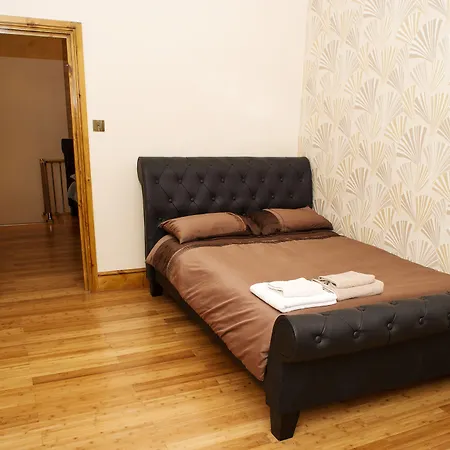 Beaconsfield Apartments-3