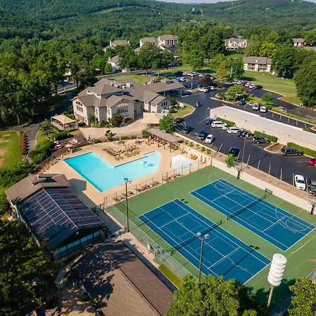 Bungalow On The Bluffs With Resort Amenities-3