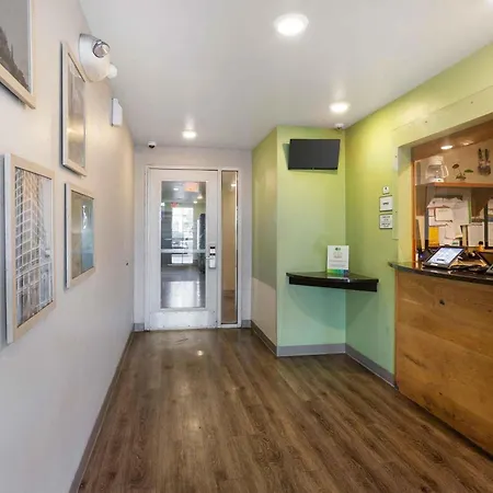 Extended Stay America Select Suites - Phoenix - West-3