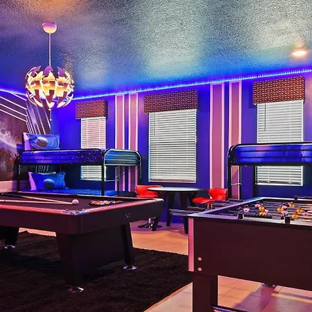Storey Lake 10Br Home Pool/Spa/Game Room,Greenview-3