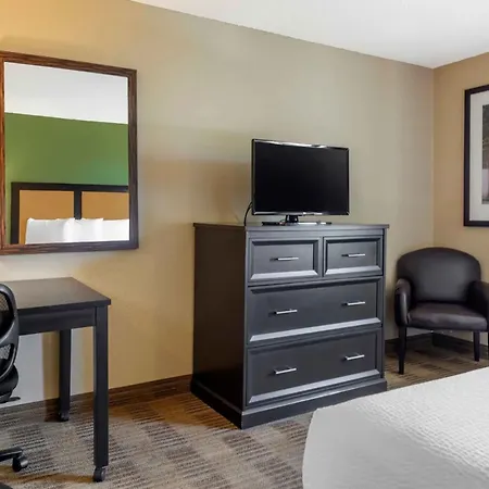 Relax Suites Extended Stay - La Mirada-2