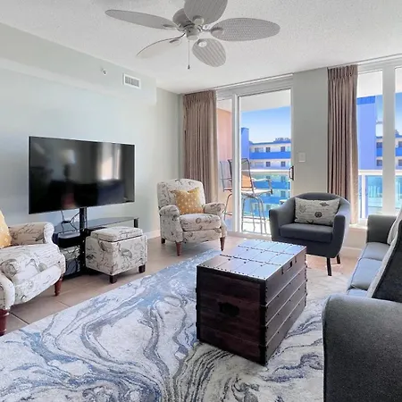 Malibu Pointe - 602-3