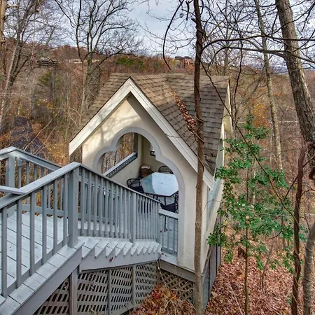 Gatlinburg Mansion By Avada Properties-2