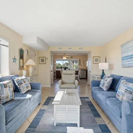 217 - 1Br/1 Bath At Seaspray Condos On Okaloosa Island, Fort Walton Beach, Fl-2