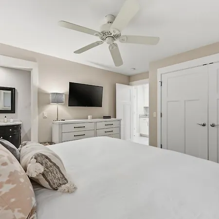 78 Fairway Villas 3 Bedroom Golf Sea Pines-2