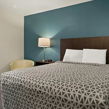 Woodspring Suites East Lansing - University Area-3