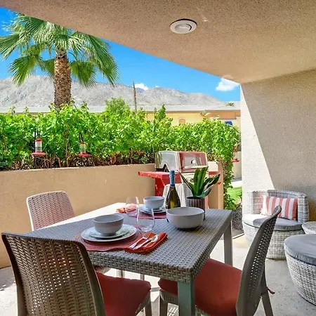 Modern Plaza Villas Oasis - Alice Lodging-2
