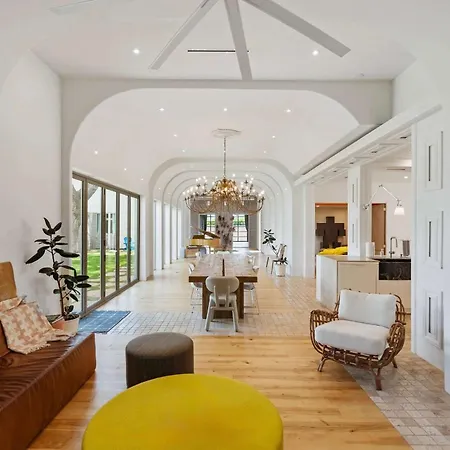 The Manor At Worth The Wait Ranch-3