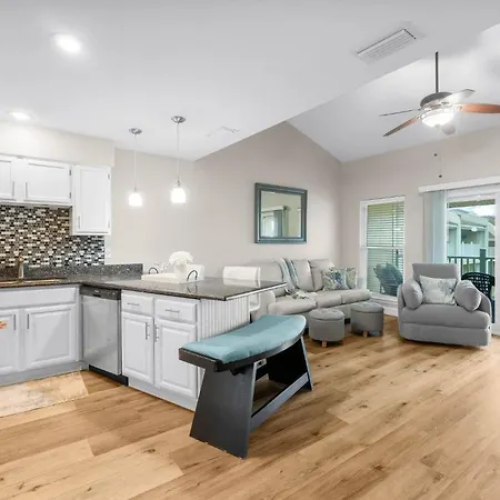 Seacove 7E 2 Bedroom Condo-3