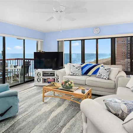 Ocean Front 1 Bedroom Rainbow Condo, Steps To The Beach!-2