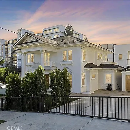 Hollywood Heritage Villa-2