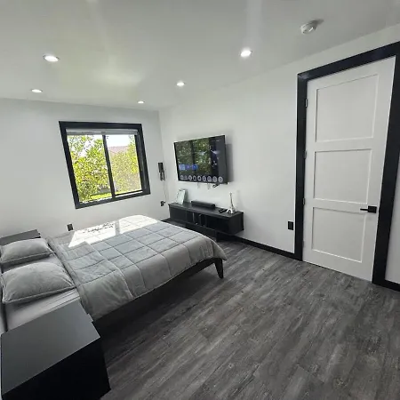 Burbank - Starlight Hills Private Luxury Guest House-3