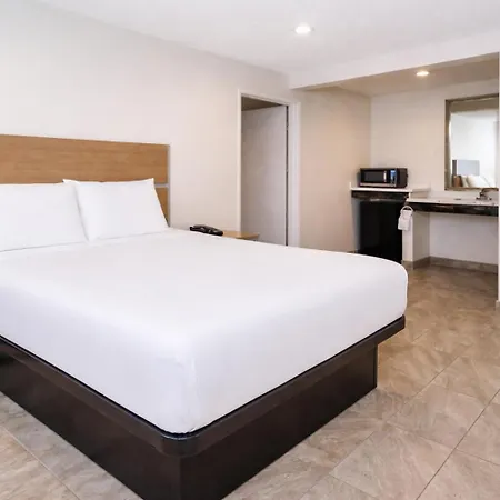 Super 8 By Wyndham Bakersfield Ca Near Airport-2