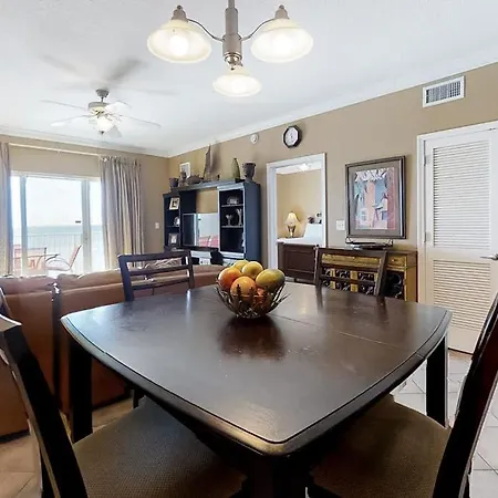 Crystal Shores West 102-3