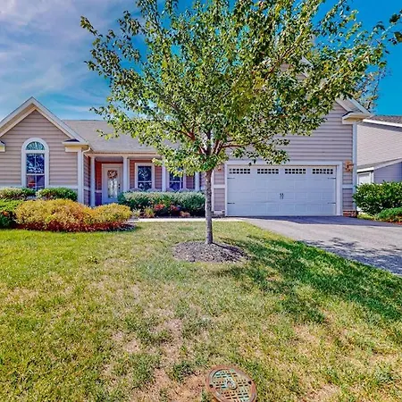 Grande At Canal Pointe 37484 Liverpool Ln-3