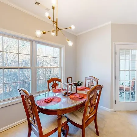 Creekwood --- 100 Cascade Ln, #109-3