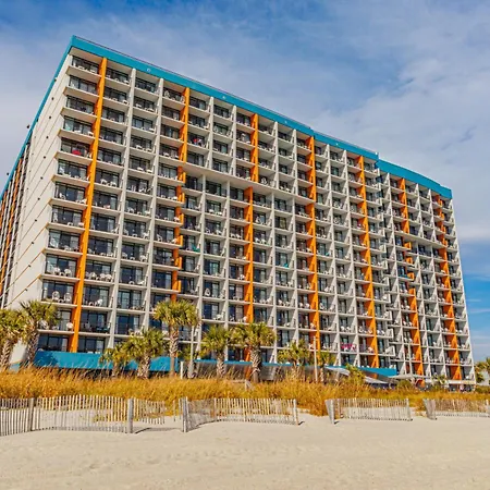Oceanview 1 Bedroom Suite Landmark Resort 548 Perfect For A Couple Or Party Of 4-2