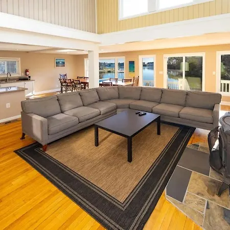 Bay View Beauty-2