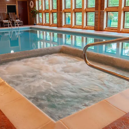 Tamarack Lodge-3