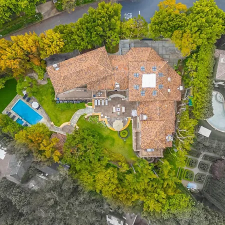 Carolwood Estate-3