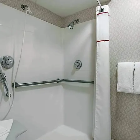 Value Suites Extended Stay - St Louis-3