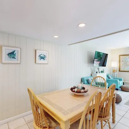 Hilton Head Cabanas 29-3