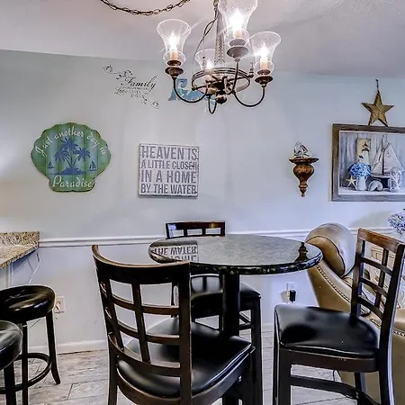 Fiddlers Cove 18B-2