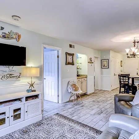 Fiddlers Cove 18B-3