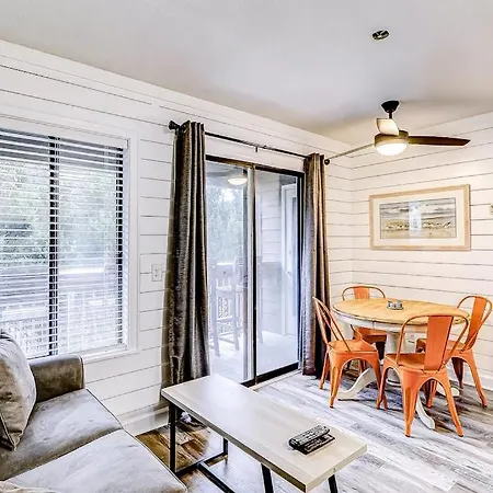 Carolina Beach Club, Unit 126-2