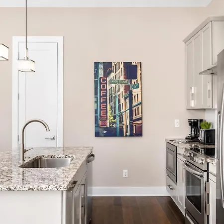 Two Luxury Homes Side-By-Side Sleeps 24-3