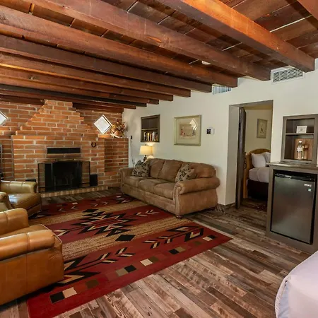 Tanque Verde Guest Ranch-2