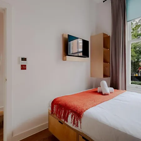 Kensington Stay-3