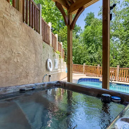 Smoky Mountain Splash-2
