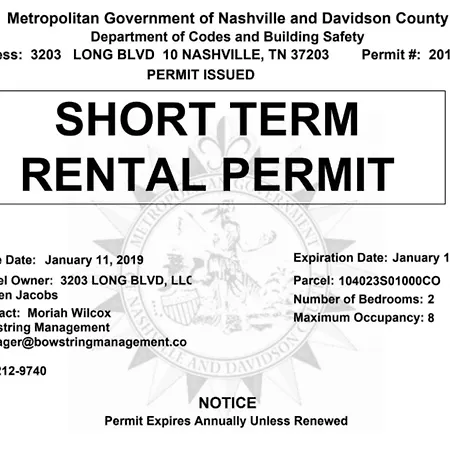 Music Row Luxury Suites - Two King Bedrooms - Private Garage & Ensuite Baths-3
