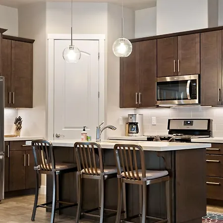 Pinnacle Pines Forest Views Modern Home With Ev Charger Direct Trail Access-3