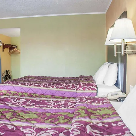 Amherst Inn & Suites-2