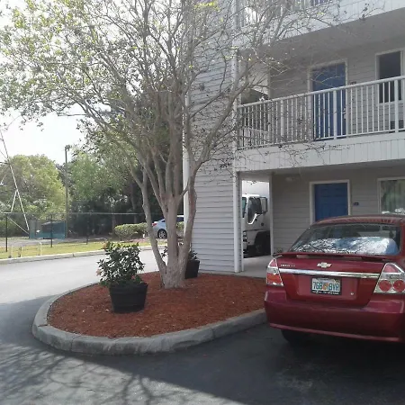 Intown Suites Extended Stay Clearwater Fl-2