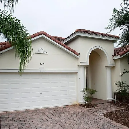 Four-Bedroom Pool Home Kissimmee-2