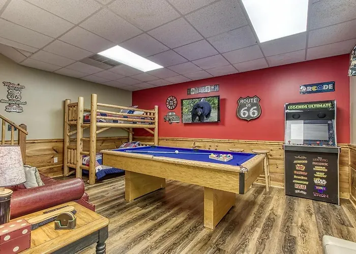 Another Day In Bearadise- Cozy Cabin Retreat In The Smokies Comfort & Fun For All Pigeon Forge