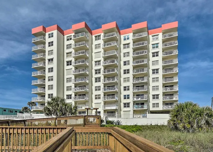 Oceanfront Ormond Beach Condo - Steps To Shore!