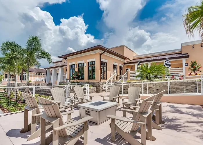 Solara Resort Townhome, 15 Minutes From Disney Kissimmee