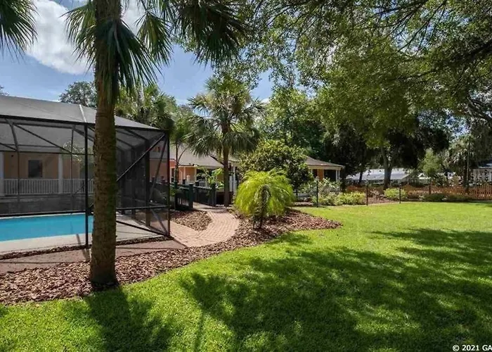 University House - 8 Bedrooms Walk To Uf / Stadium Gainesville